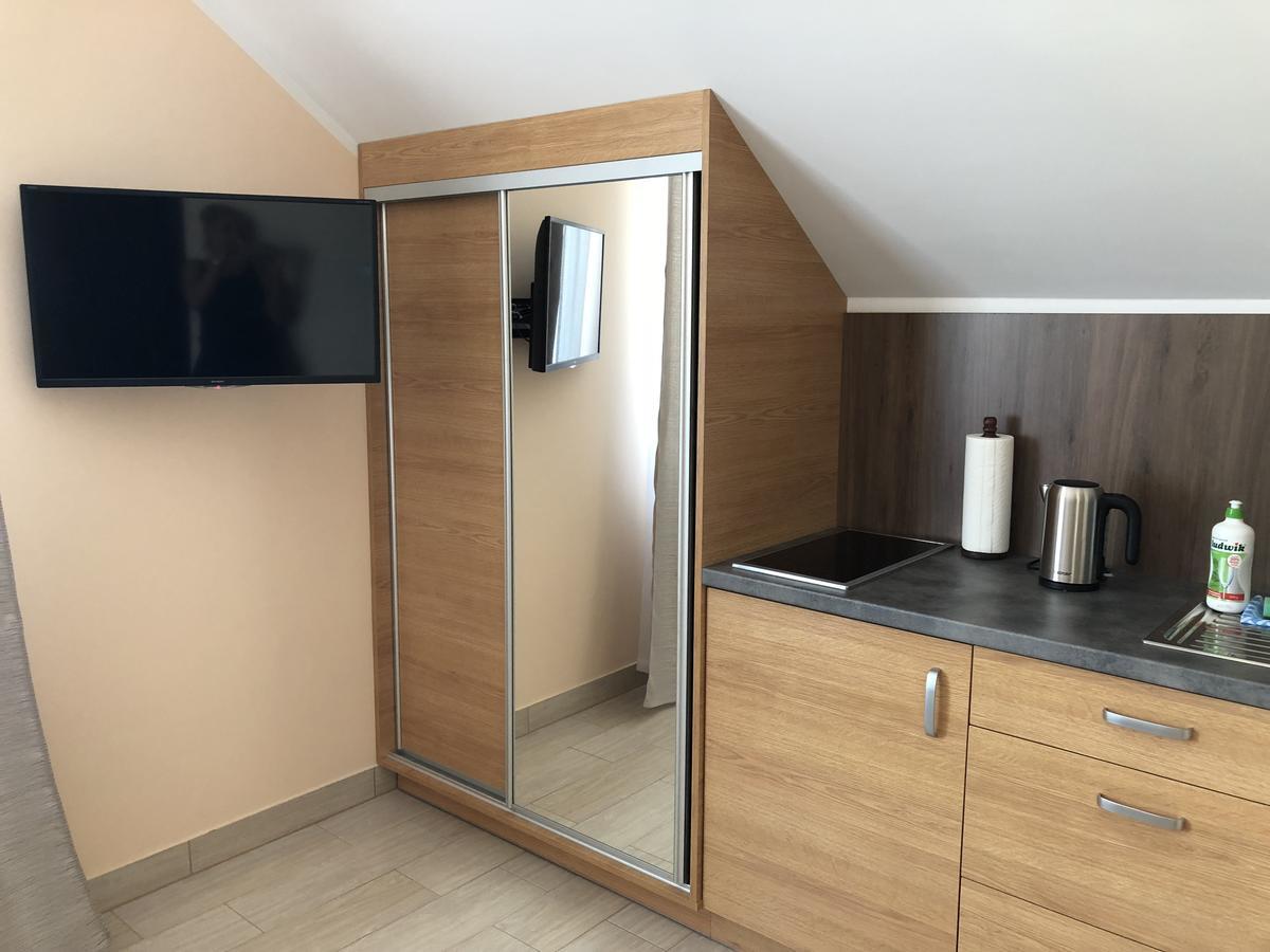Comfort-24 Plus Słupca Exterior foto